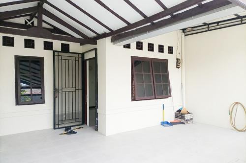 https://rentonesia-files.s3.ap-southeast-1.amazonaws.com/attachment/202205/27-5m74d7--7143_2.jpg