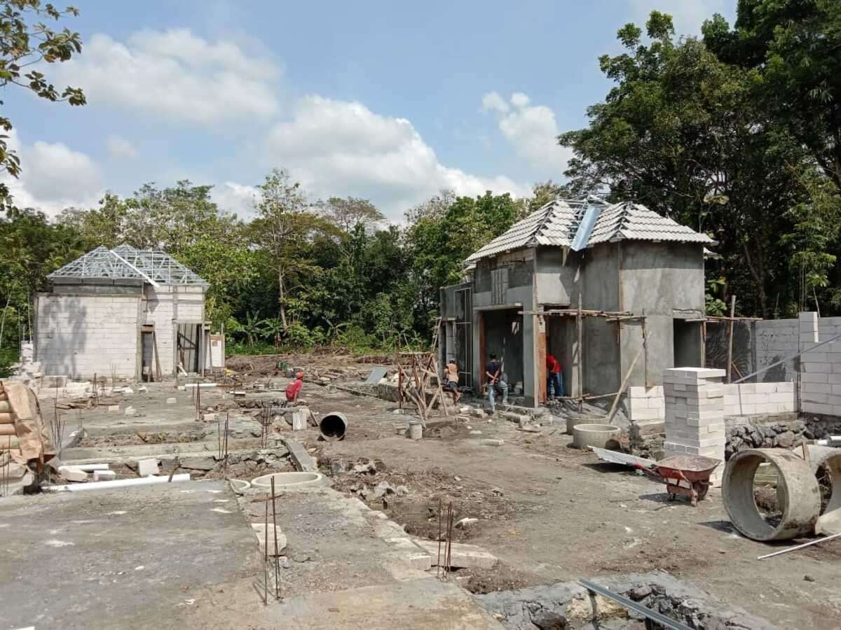 https://rentonesia-files.s3.ap-southeast-1.amazonaws.com/attachment/202206/27-uwg60f--Rumah_Murah_dekat_Kampus_UMY_6_.jpeg