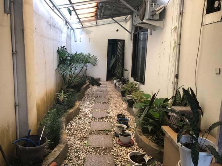 https://rentonesia-files.s3.ap-southeast-1.amazonaws.com/tinggal-production/attachment/202305/24-her731--FB_IMG_1684903625051.jpg