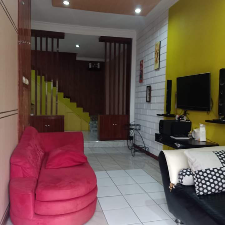 https://rentonesia-files.s3.ap-southeast-1.amazonaws.com/tinggal-production/attachment/202306/21-2xyfew--FB_IMG_1687350060429.jpg
