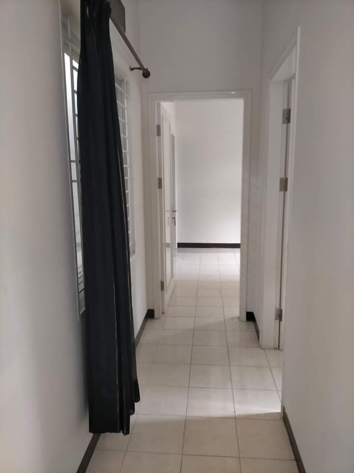 https://rentonesia-files.s3.ap-southeast-1.amazonaws.com/tinggal-production/attachment/202312/07-fhj5q9--FB_IMG_1701885141565.jpg