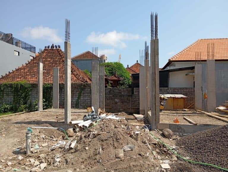 https://rentonesia-files.s3.ap-southeast-1.amazonaws.com/tinggal-production/attachment/202410/31-yq7pfc--hanbrighton-jual-rumah-baru-on-progress-minimalis-2-lt-3-kt-renon-denpasar-1-768x578.jpg
