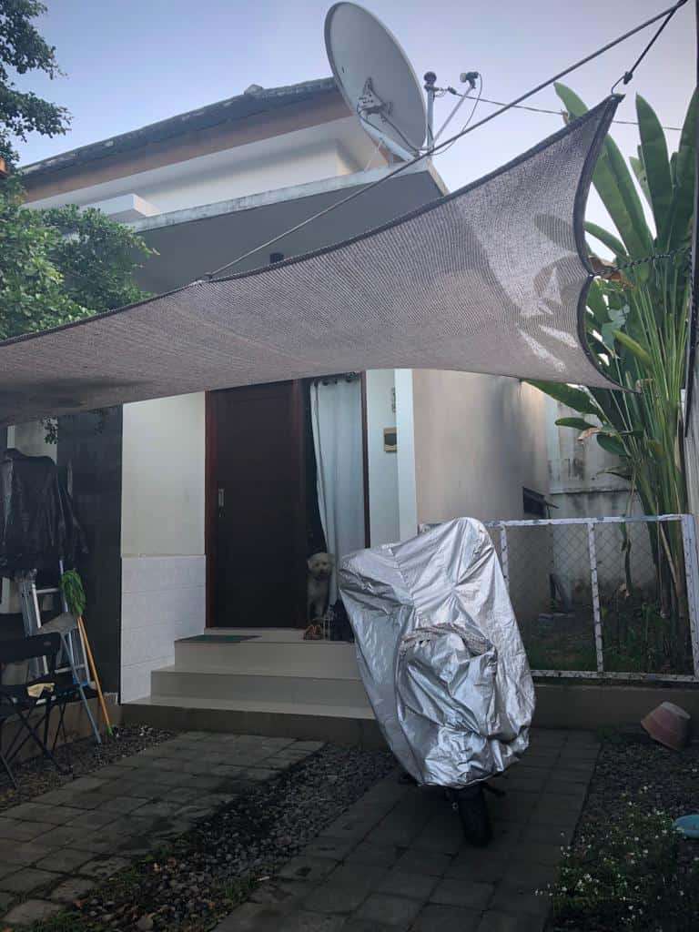 https://rentonesia-files.s3.ap-southeast-1.amazonaws.com/tinggal-production/attachment/202411/07-jluipc--hanlisting-jual-rumah-2-kt-dekat-pantai-lebih-serongga-gianyar-2.jpg
