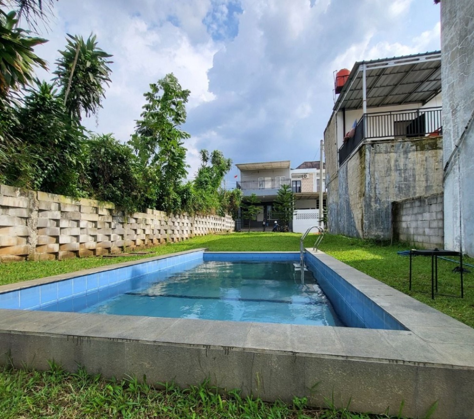 https://rentonesia-files.s3.ap-southeast-1.amazonaws.com/tinggal-production/attachment/202505/22-6ydgxw--Rumah_di_Bogor_700_Juta.jpg
