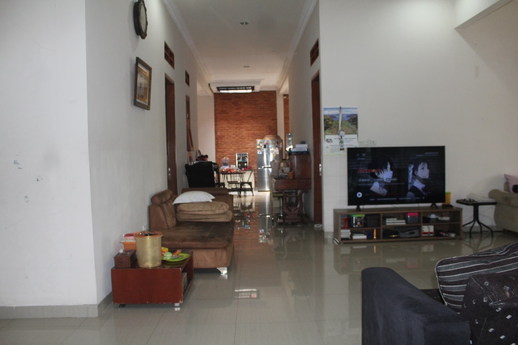 https://rentonesia-files.s3.ap-southeast-1.amazonaws.com/tinggal-production/attachment/202509/30-h3fq55--1000017651.jpg