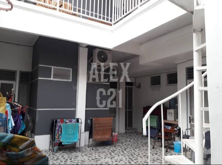 https://rentonesia-files.s3.ap-southeast-1.amazonaws.com/tinggal-production/attachment/202510/07-t5azao--Photo_1686373224139.jpg