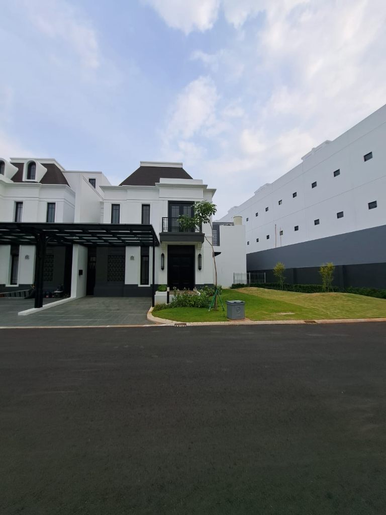 https://rentonesia-files.s3.ap-southeast-1.amazonaws.com/tinggal-production/attachment/202511/19-nseou5--WhatsApp_Image_2025-11-18_at_12_17_05_29abc4bd.jpg