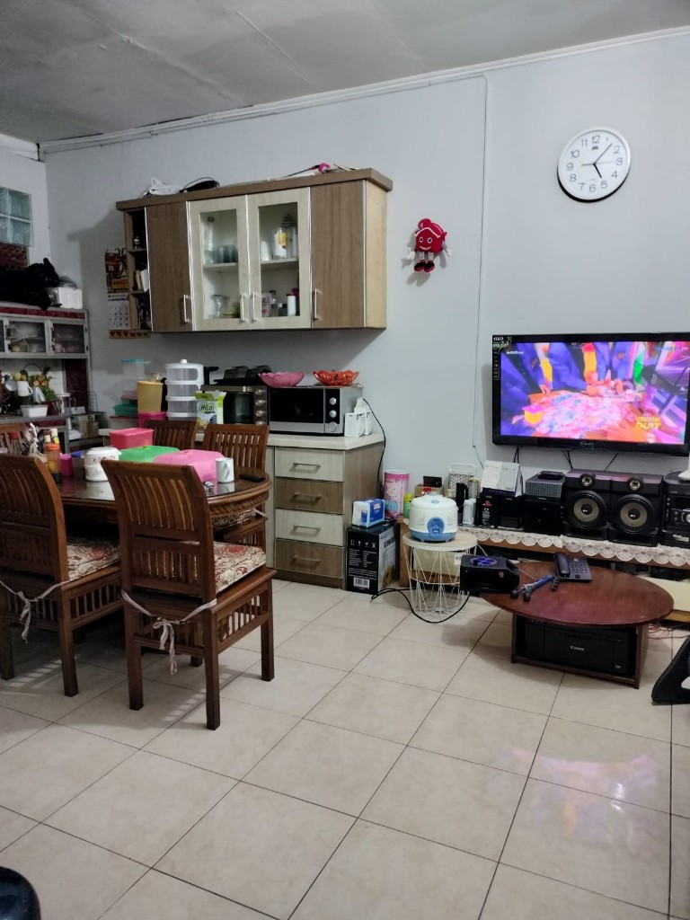 https://rentonesia-files.s3.ap-southeast-1.amazonaws.com/tinggal-production/attachment/202511/26-m6rv1i--WhatsApp_Image_2025-05-31_at_11_50_02.jpeg