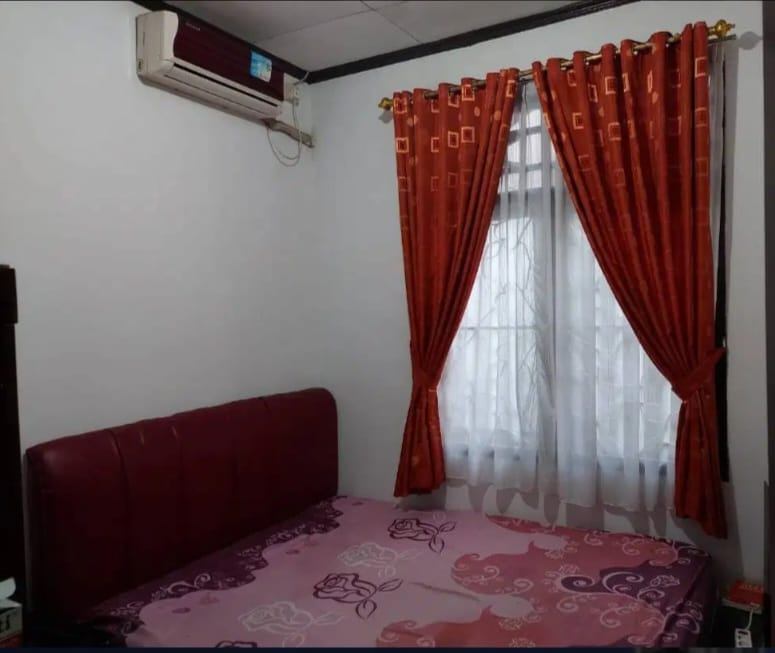 https://rentonesia-files.s3.ap-southeast-1.amazonaws.com/tinggal-production/attachment/202511/30-pkuyef--WhatsApp_Image_2025-11-30_at_19_16_20_99bc6e2d.jpg