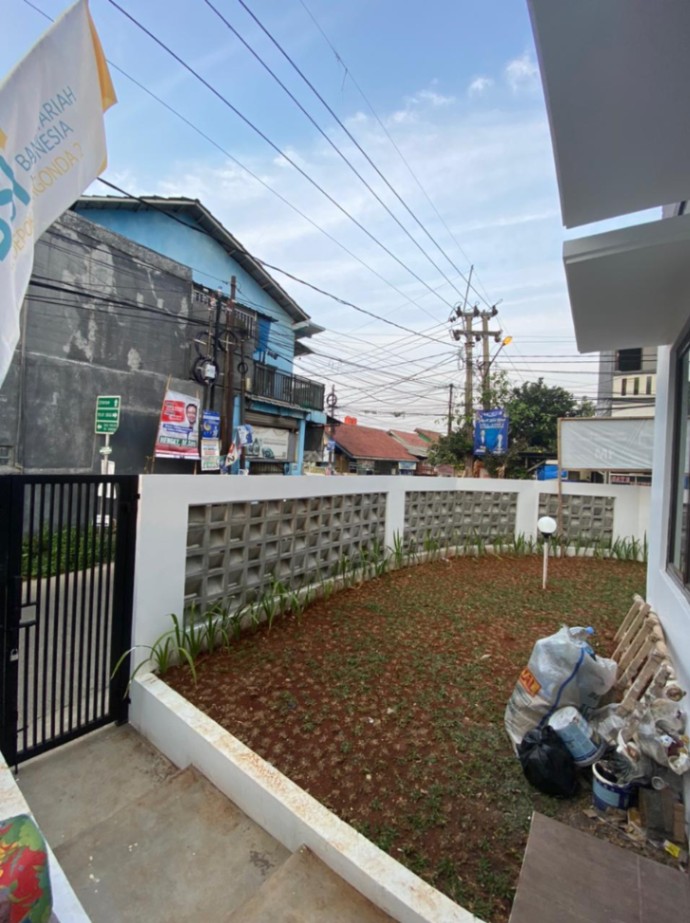 https://rentonesia-files.s3.ap-southeast-1.amazonaws.com/tinggal-production/attachment/202512/12-slwved--WhatsApp_Image_2025-11-17_at_08_58_14_32625574.jpg