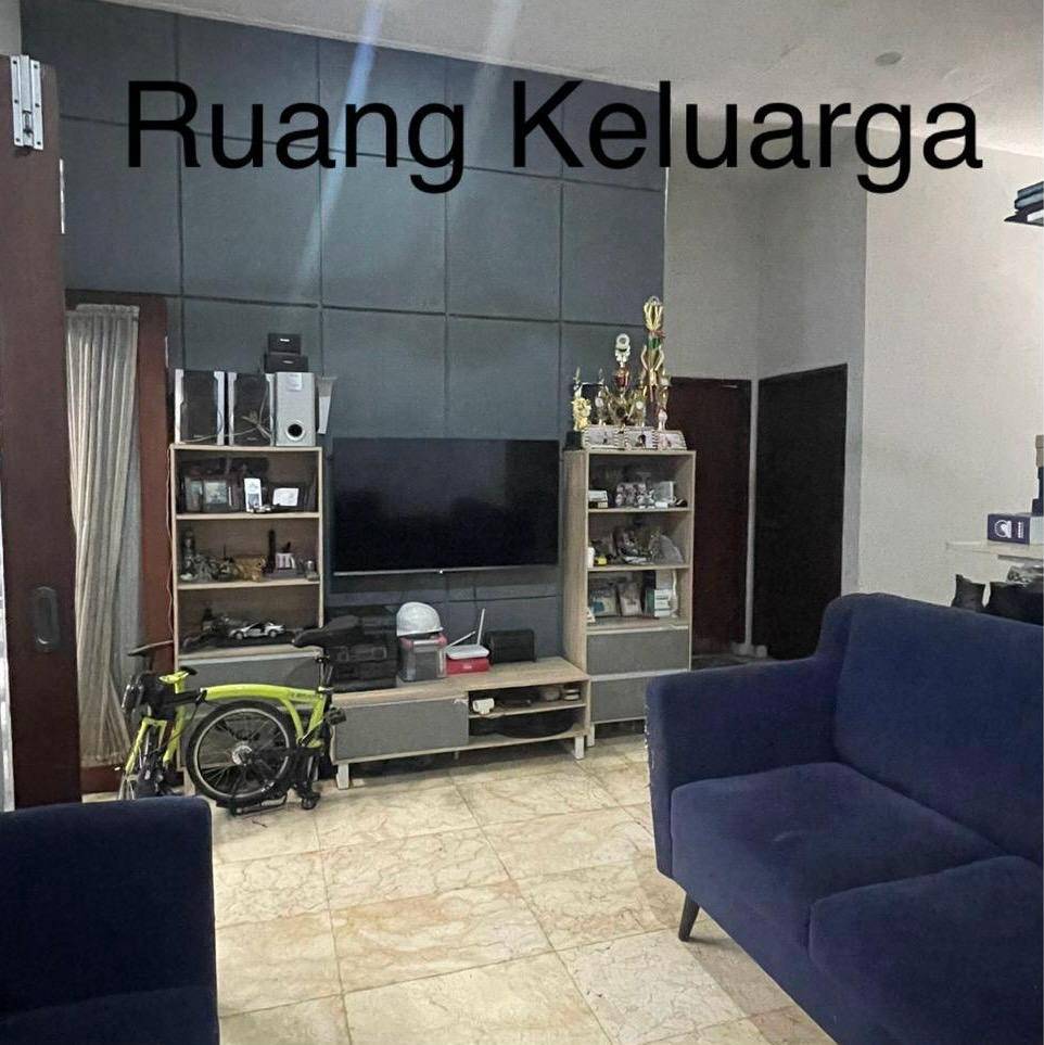https://rentonesia-files.s3.ap-southeast-1.amazonaws.com/tinggal-production/attachment/202512/15-8f3566--WhatsApp_Image_2025-11-28_at_04_42_22_d89db747.jpg