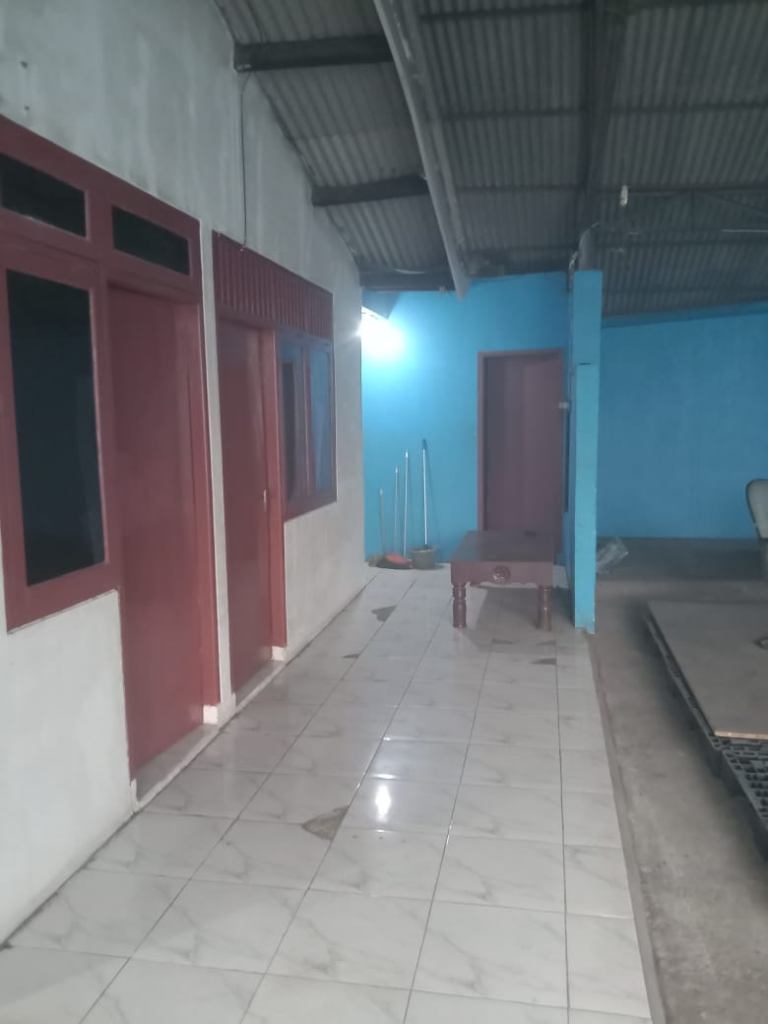 https://rentonesia-files.s3.ap-southeast-1.amazonaws.com/tinggal-production/attachment/202512/16-7k79r3--WhatsApp_Image_2025-12-12_at_14_12_34_4276f40e.jpg