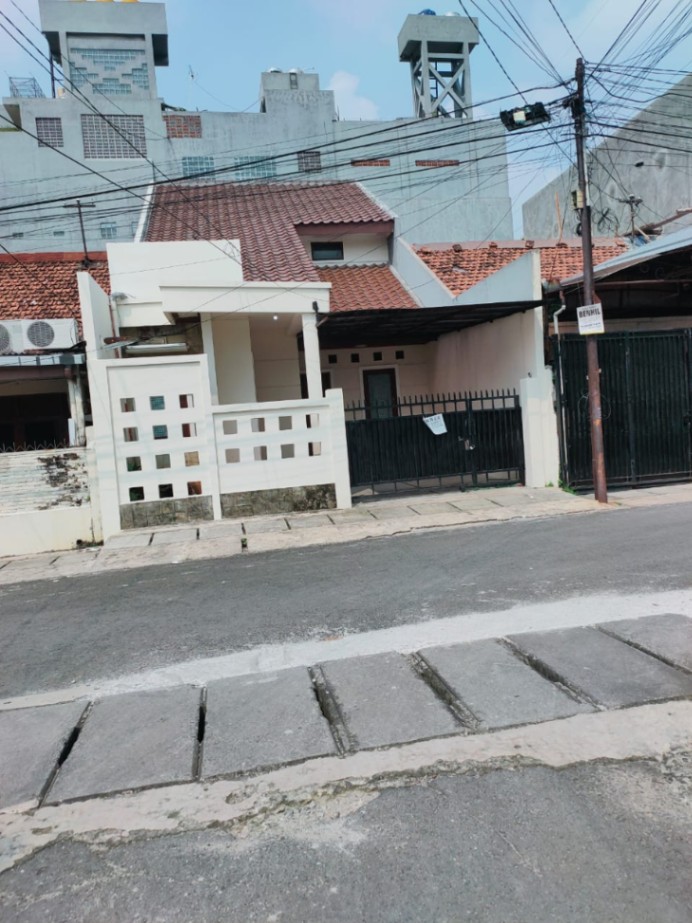 https://rentonesia-files.s3.ap-southeast-1.amazonaws.com/tinggal-production/attachment/202601/21-u49hd8--1_WhatsApp_Image_2025-12-10_at_10_01_11_bee5950d.jpg