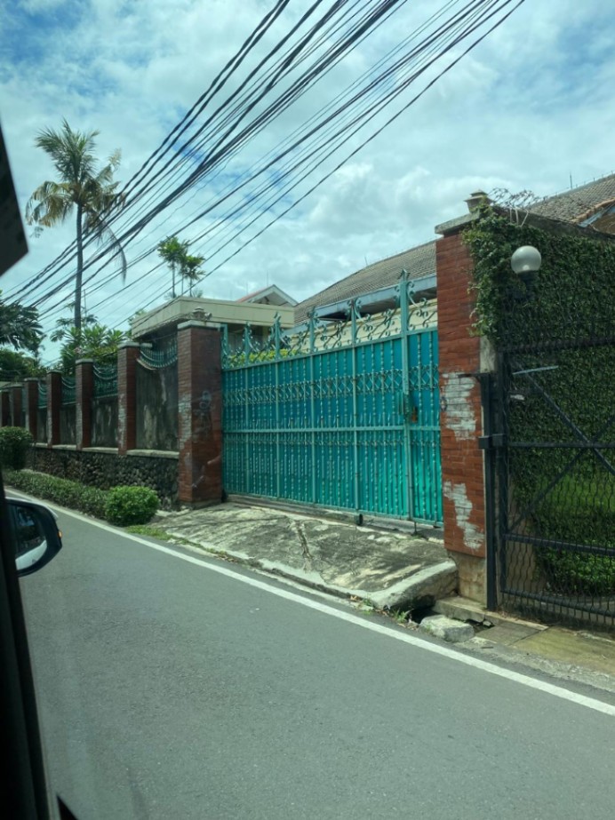 https://rentonesia-files.s3.ap-southeast-1.amazonaws.com/tinggal-production/attachment/202601/22-ps1mim--1_20a2aca2-7382-4931-9f95-ba0a10a194e5.jpg