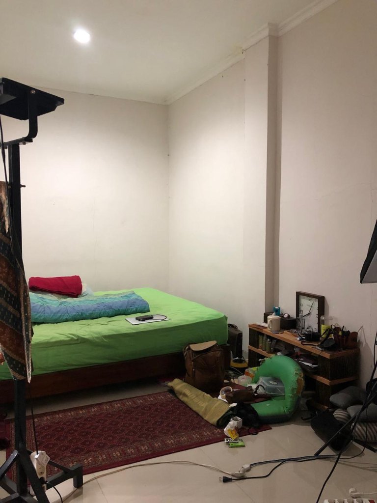 https://rentonesia-files.s3.ap-southeast-1.amazonaws.com/tinggal-production/attachment/202602/21-crsjm9--WhatsApp_Image_2026-02-18_at_23_24_12_1_.jpeg