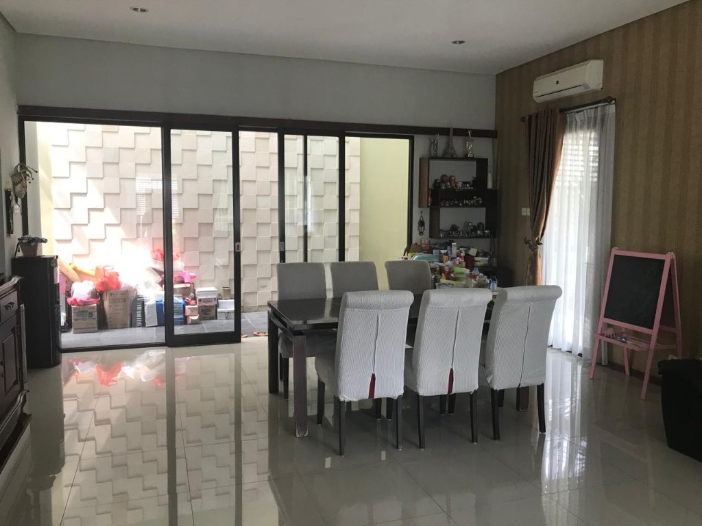 https://rentonesia-files.s3.ap-southeast-1.amazonaws.com/tinggal-production/attachment/202603/07-5585dx--WhatsApp_Image_2026-03-07_at_09_31_47_3_.jpeg
