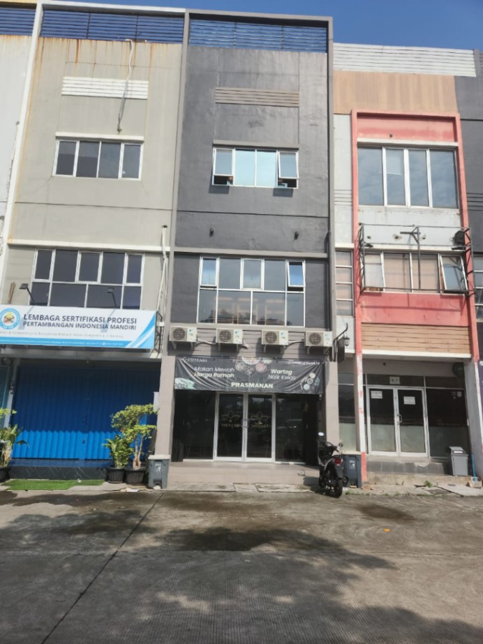 https://rentonesia-files.s3.ap-southeast-1.amazonaws.com/tinggal-production/attachment/202603/07-lj3z2s--WhatsApp_Image_2026-03-07_at_09_04_09.jpeg
