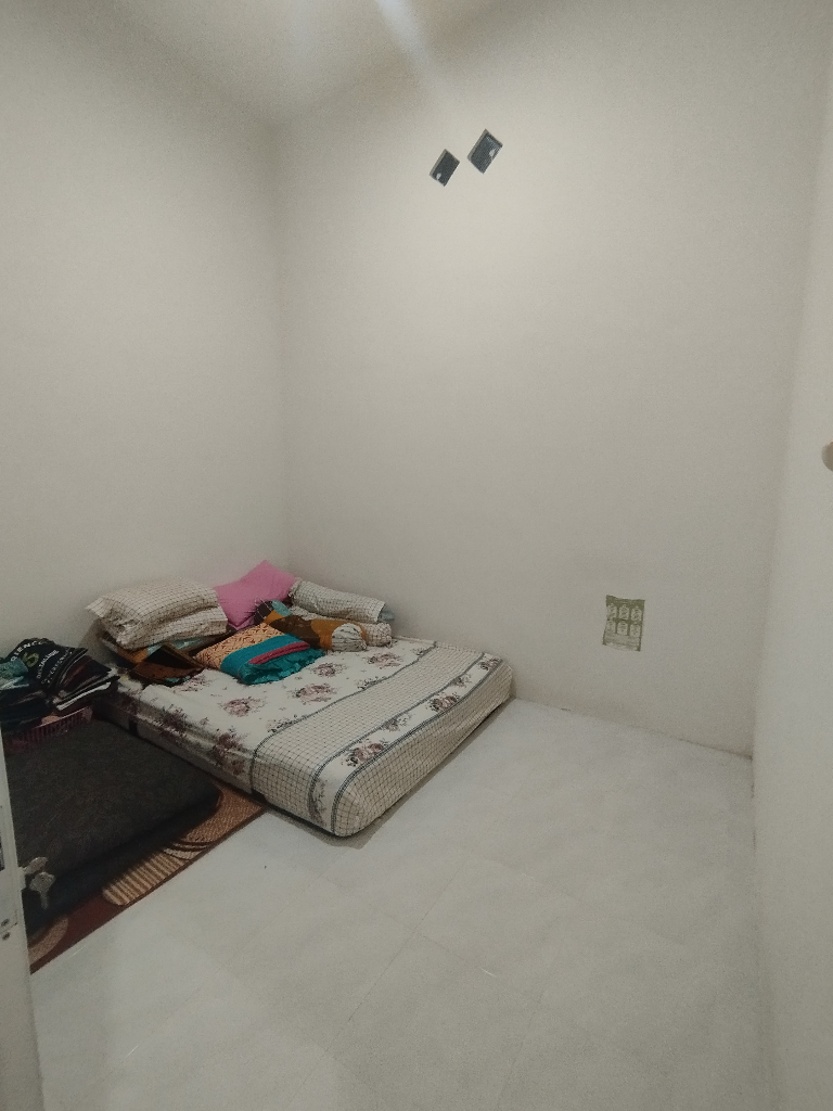 https://rentonesia-files.s3.ap-southeast-1.amazonaws.com/tinggal-production/attachment/202604/23-ezj8w9--1000299408.jpg