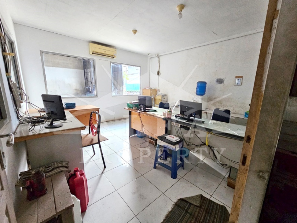 https://rentonesia-files.s3.ap-southeast-1.amazonaws.com/tinggal-production/attachment/202605/07-d0uf9o--06.jpg