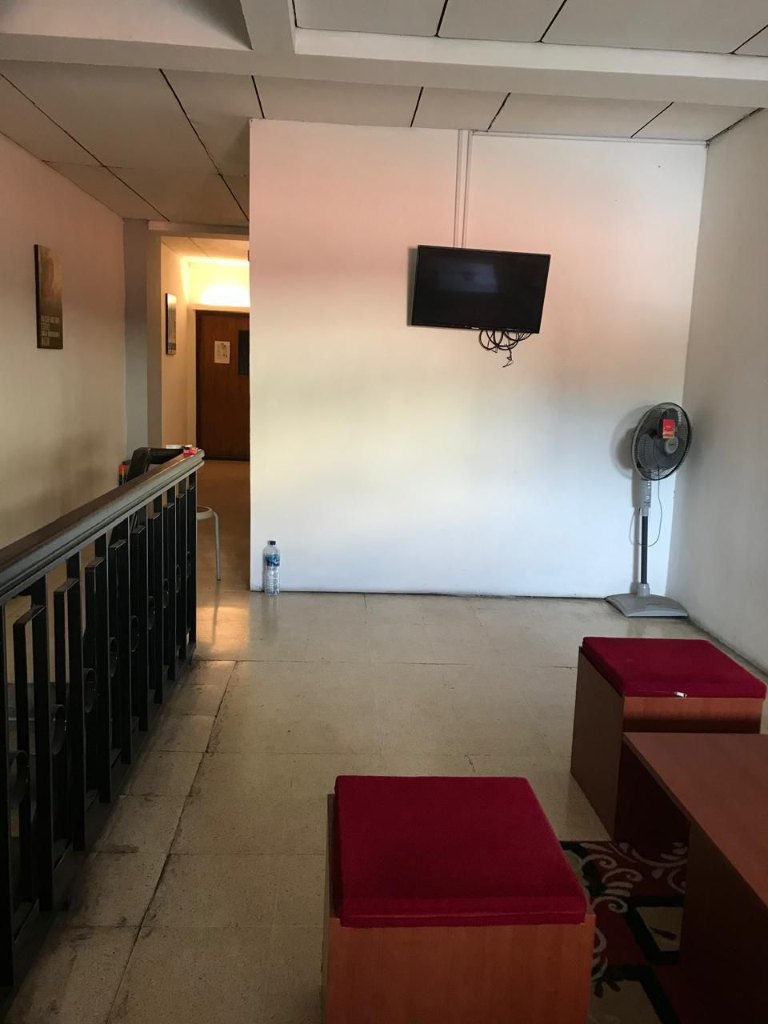 https://rentonesia-files.s3.ap-southeast-1.amazonaws.com/tinggal-production/attachment/202605/24-x8wprf--WhatsApp_Image_2026-05-20_at_18_38_02_1_.jpeg