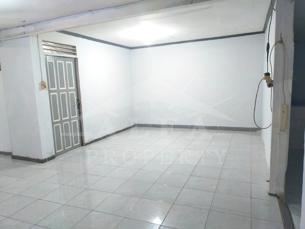 https://rentonesia-files.s3.ap-southeast-1.amazonaws.com/tinggal-production/attachment/202607/13-6eylbp--04.jpg