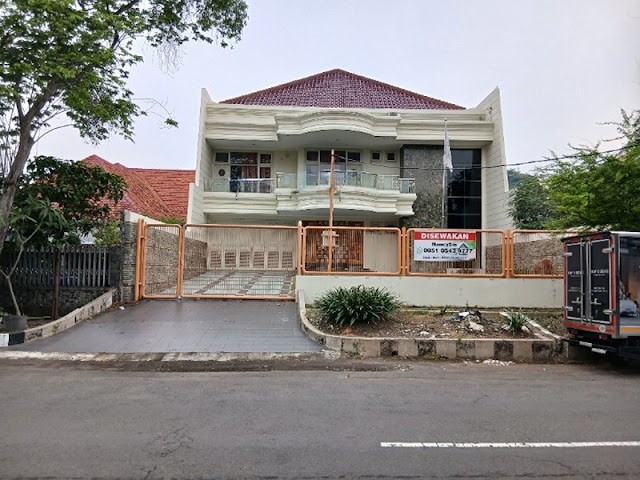 https://rentonesia-files.s3.ap-southeast-1.amazonaws.com/tinggal-production/attachment/202608/08-sqx4ue--IBjL_5_.jpg