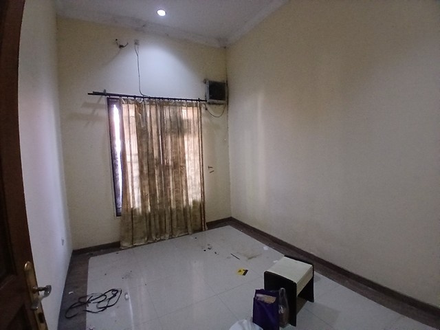https://rentonesia-files.s3.ap-southeast-1.amazonaws.com/tinggal-production/attachment/202608/11-2ys5rf--KenjeranPermai_11_.jpg